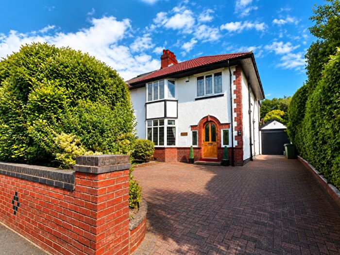 3 Bedroom Semi-Detached House For Sale In West Drive, Cleveleys, FY5