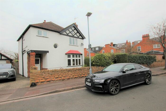 3 Bedroom Detached House To Rent In Edward Road, West Bridgford, Nottingham, NG2