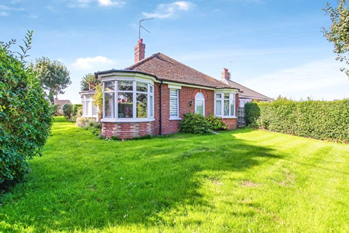 3 Bedroom Detached Bungalow For Sale In Gedney Road, Long Sutton, Spalding, PE12