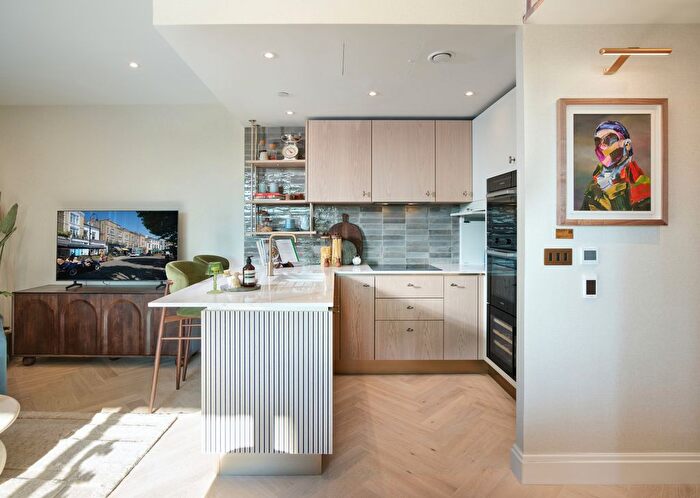 1 Bedroom Studio For Sale In Camden Goods Yard, Chalk Farm Rd, NW1