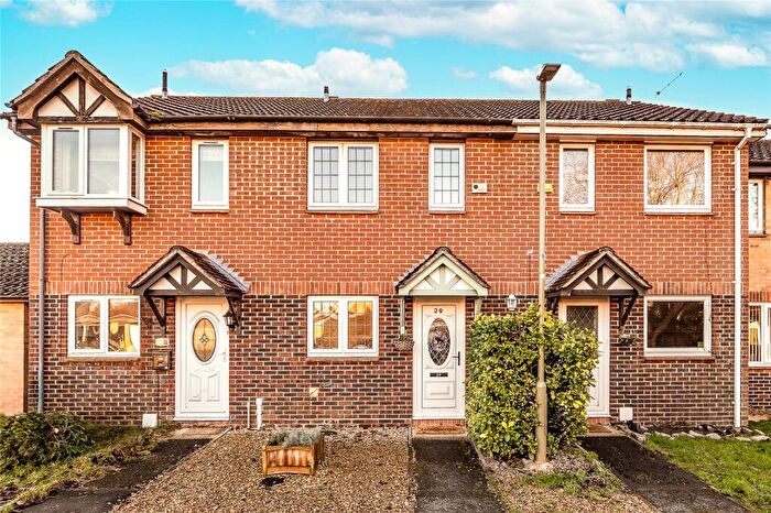 2 Bedroom Terraced House For Sale In Welland Avenue, Didcot, Oxfordshire, OX11