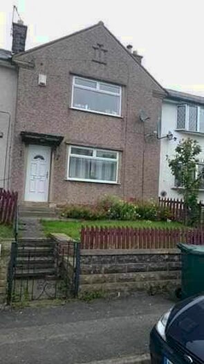 2 Bedroom Terraced House To Rent In Redcliffe Street, Keighley BD21