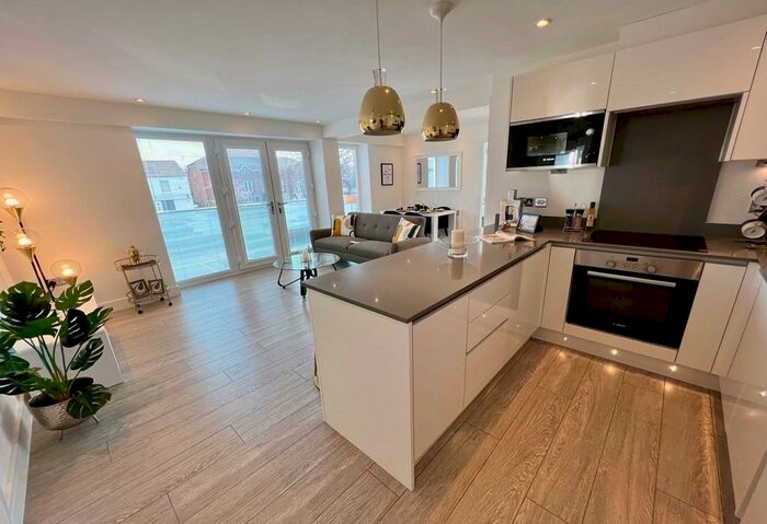 2 Bedroom Apartment To Rent In Sovereign House, Queensway, Stockport, Cheshire, SK12