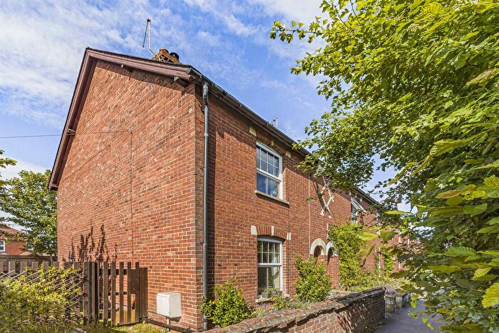2 Bedroom Terraced House For Sale In Grosvenor Terrace, Wantage, OX12