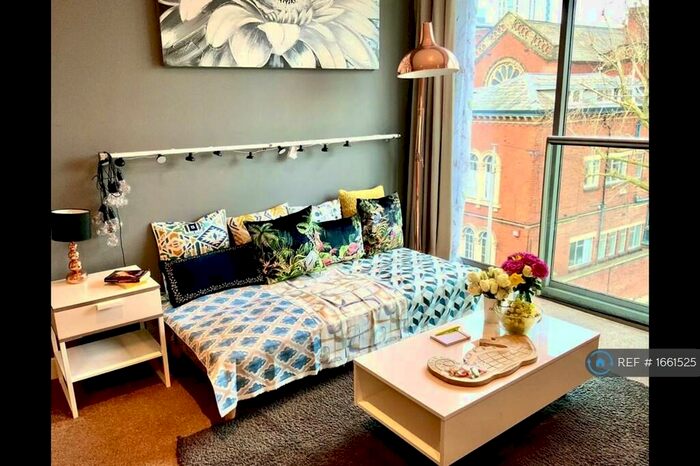 2 Bedroom Flat To Rent In Viva, Birmingham, B1