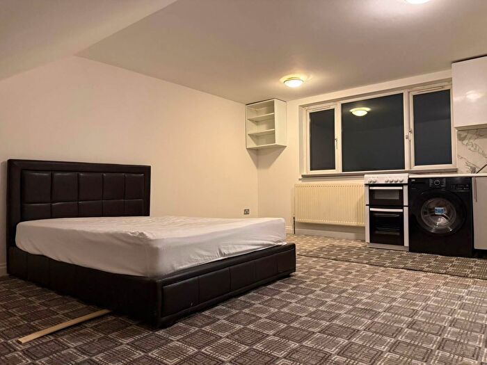 1 Bedroom Studio To Rent In Priory Gardens, London, W5