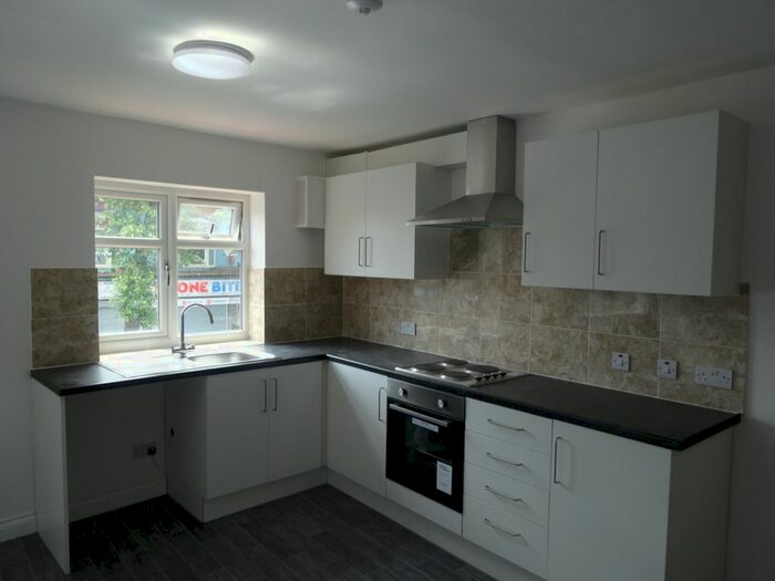 1 Bedroom Flat To Rent In Checketts Road, Leicester, LE4