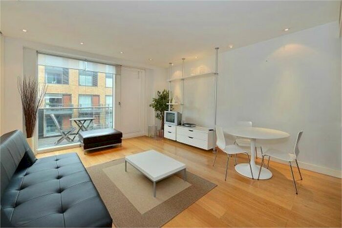 1 Bedroom Flat To Rent In Hirst Court, Gatliff Road, Grosvenor Waterside, Belgravia, SW1W