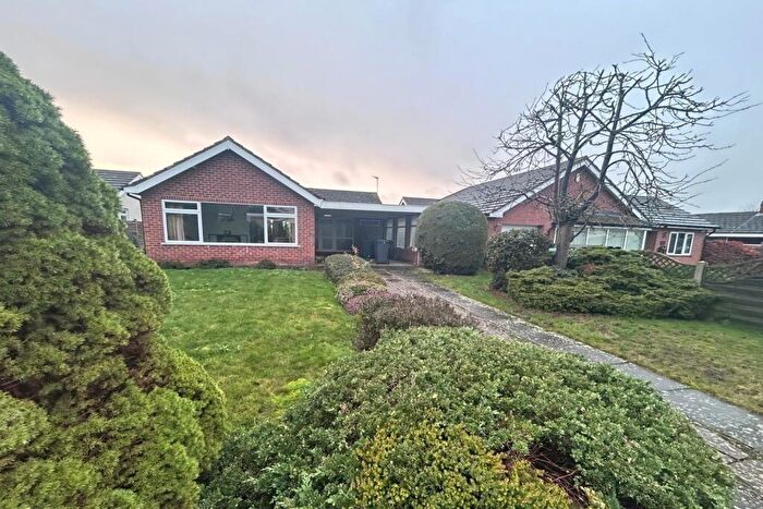 3 Bedroom Detached Bungalow For Sale In Conery Gardens, Nottingham, Nottinghamshire, NG13