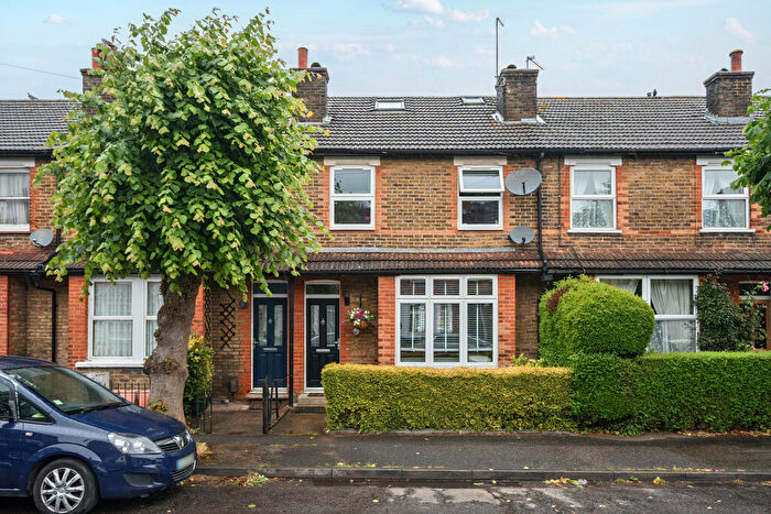 4 Bedroom House For Sale In Homestead Road, Caterham, CR3