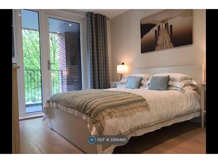 1 Bedroom Flat To Rent In King Street, London, W6