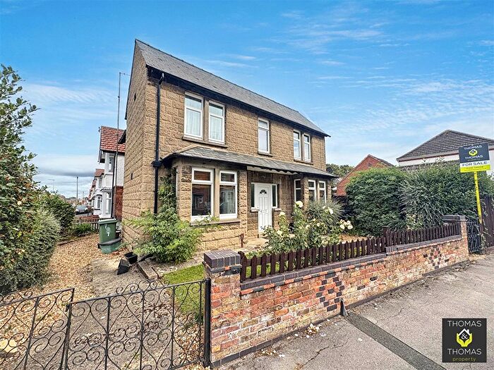 3 Bedroom Detached House For Sale In Lewisham Road, Linden, GL1