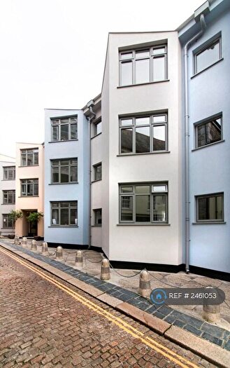 1 Bedroom Flat To Rent In New Street, Plymouth, PL1
