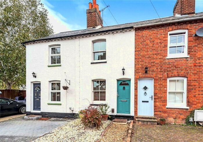 2 Bedroom Terraced House To Rent In Mount Pleasant, Wokingham, Berkshire, RG41