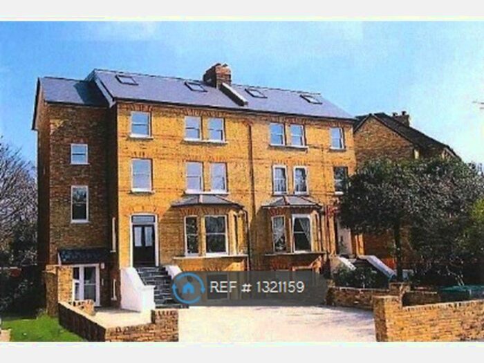 2 Bedroom Flat To Rent In Grange Park, Ealing, W5