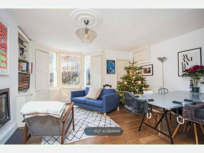 3 Bedroom Terraced House To Rent In Killowen Road, London, E9