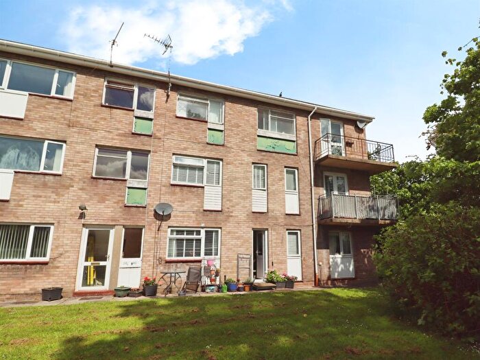 3 Bedroom Flat For Sale In St. Fagans Rise, Cardiff, CF5