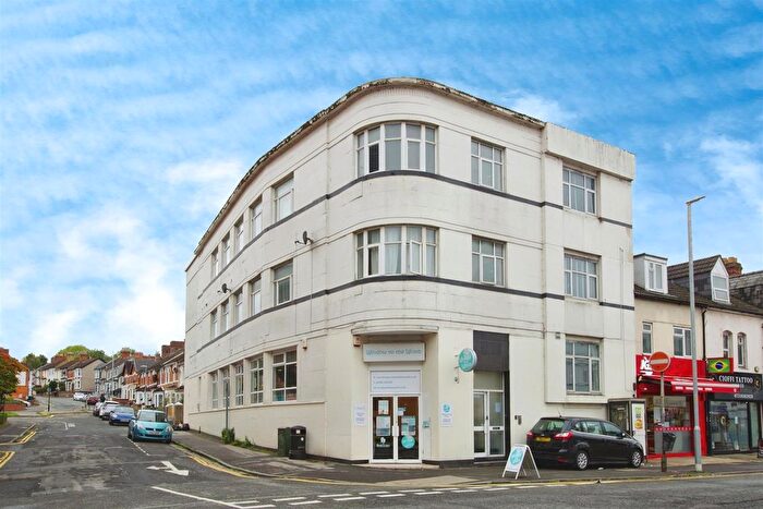 1 Bedroom Flat For Sale In Commercial Rd, Town Centre, Swindon, SN1