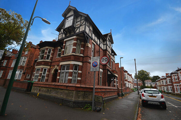2 Bedroom Flat To Rent In Willoughby Avenue, Nottingham, NG7