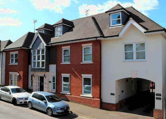 1 Bedroom Apartment To Rent In Station Road, Godalming, GU7