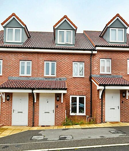 3 Bedroom Terraced House For Sale In Brooklyn Close, Exeter, Devon, EX1