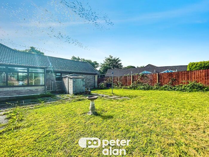 2 Bedroom Bungalow To Rent In Boncath Road, Llandaff North, CF14