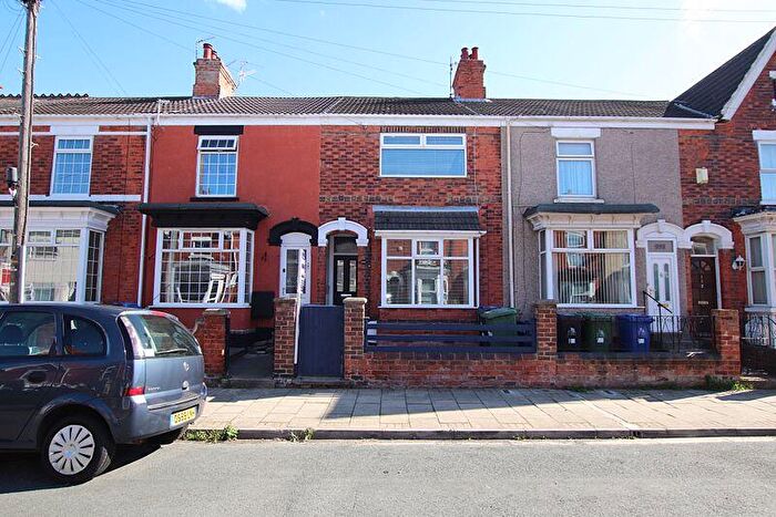 3 Bedroom Terraced House For Sale In Farebrother Street, Grimsby, DN32