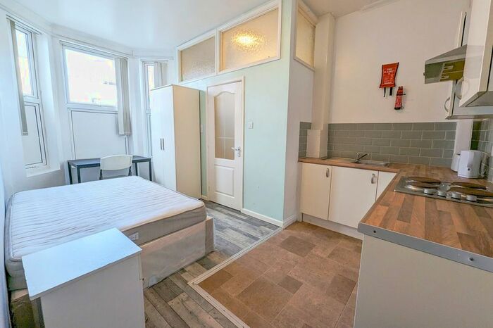 1 Bedroom Studio To Rent In Holyhead Road, Coventry, CV1