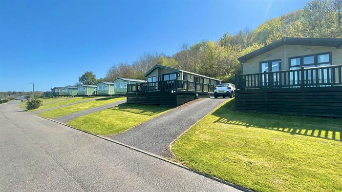 2 Bedroom Lodge For Sale In Chestnut Forrest, White Cross, Newquay, TR8
