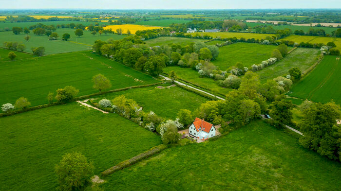 4 Bedroom Cottage For Sale In Lodge Road, Tivetshall St. Margaret, NR15