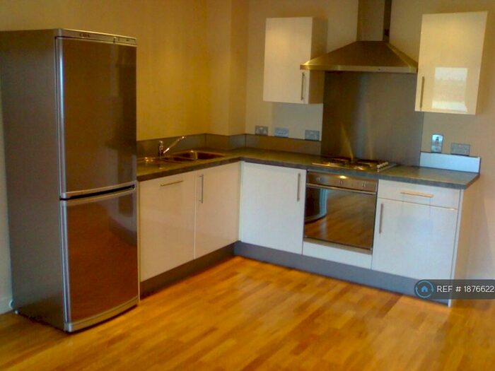 2 Bedroom Flat To Rent In The Reach, Liverpool, L3