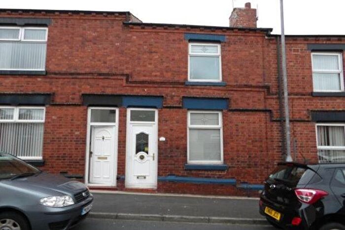 3 Bedroom Terraced House To Rent In Albion Street, St. Helens, WA10