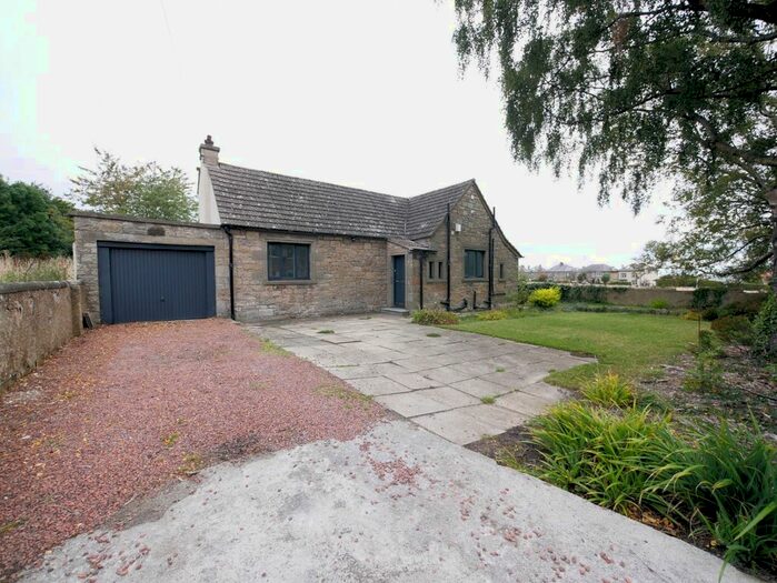 4 Bedroom Bungalow To Rent In Alnwickhill Road, Liberton, Edinburgh EH16