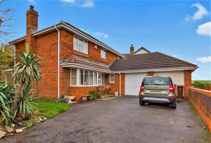 3 Bedroom Detached House For Sale In Penmere Drive, Newquay, TR7