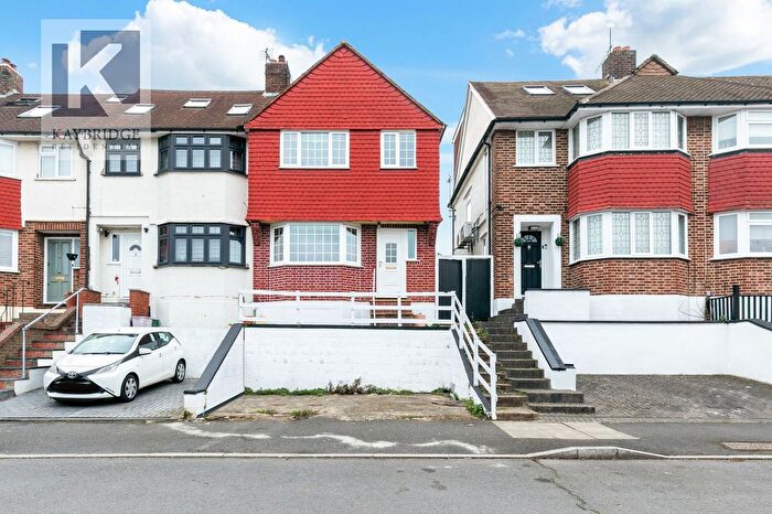 3 Bedroom End Terrace House For Sale In Lynmouth Avenue, Morden, SM4