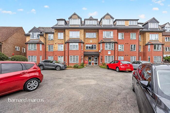 1 Bedroom Flat For Sale In Brighton Road, South Croydon, CR2