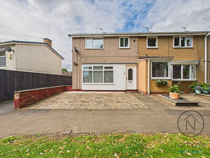 3 Bedroom End Terrace House To Rent In St. Aidans Walk, Newton Aycliffe, DL5