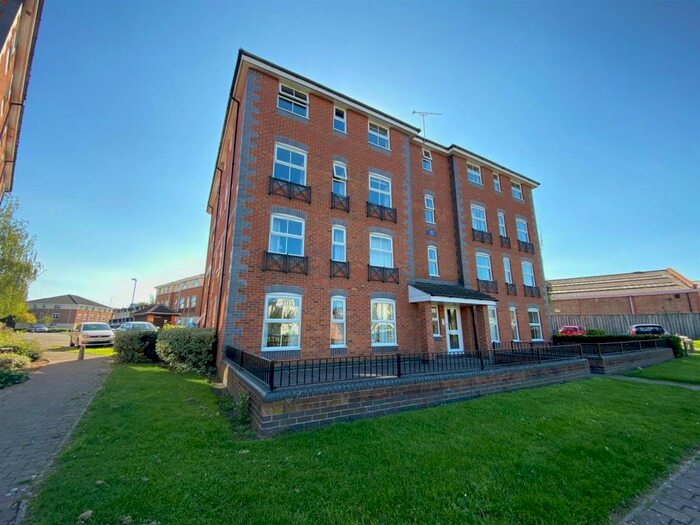1 Bedroom Apartment To Rent In Drapers Field, Canal Basin, Coventry, CV1