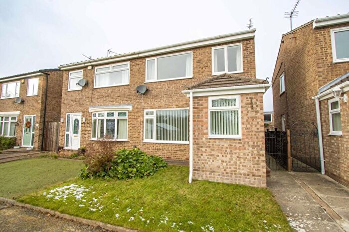 3 Bedroom Semi-Detached House For Sale In Roman Road, Brandon, Durham, DH7