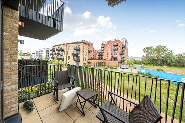 1 Bedroom Apartment For Sale In Broadwater Road, Welwyn Garden City, Hertfordshire, AL7