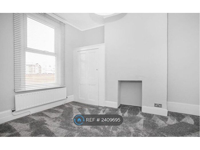 2 Bedroom Flat To Rent In Stanstead Road, London, SE23