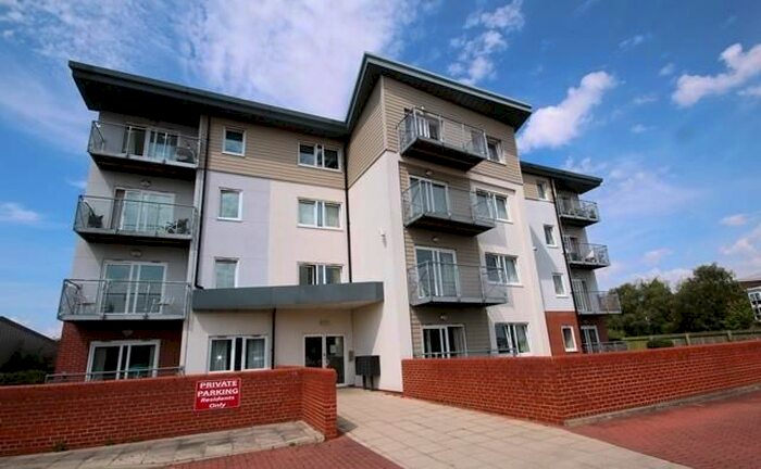 2 Bedroom Flat To Rent In Abbey Wharf, Canal Road, Selby, YO8