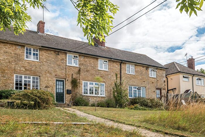 2 Bedroom Terraced House For Sale In Adams Cottages, Bicester, OX25