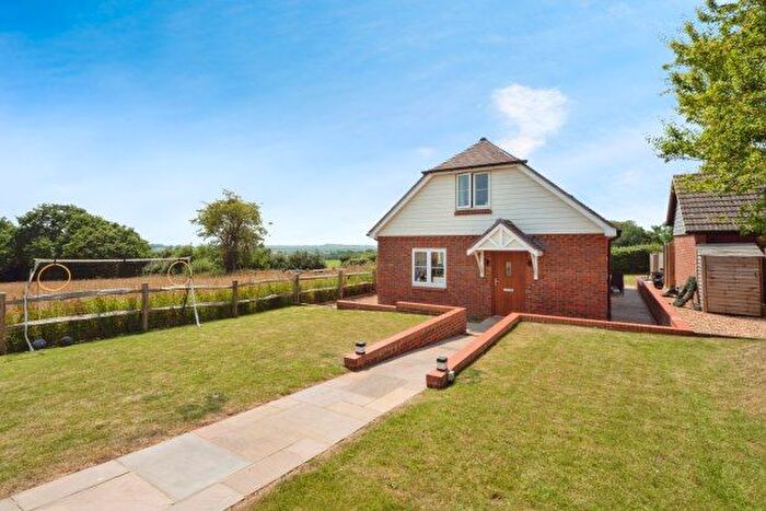 4 Bedroom Detached House To Rent In Mount Pleasant Cottages, Battle, TN33