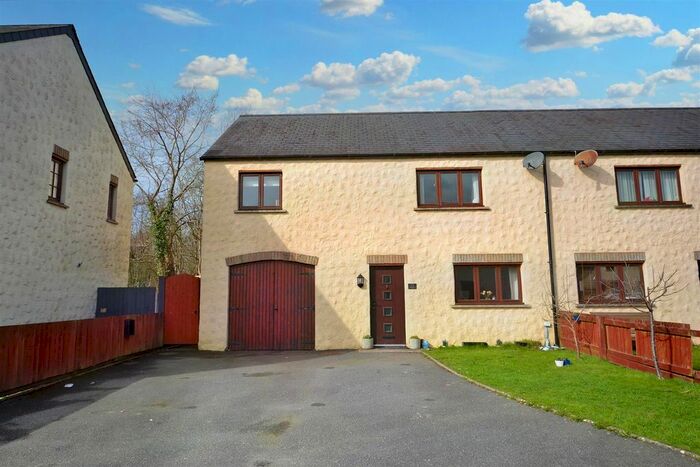 3 Bedroom Semi-Detached House For Sale In Glanafon Gardens, Haverfordwest, SA62