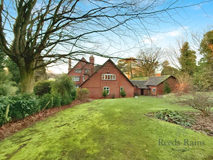 3 Bedroom Apartment To Rent In Idlerocks, Moddershall, Stone, Staffordshire, ST15