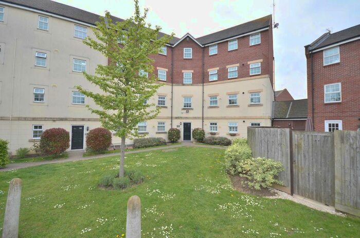 2 Bedroom Flat To Rent In Watermint Drive, Tuffley, Gloucester, Gloucestershire, GL4