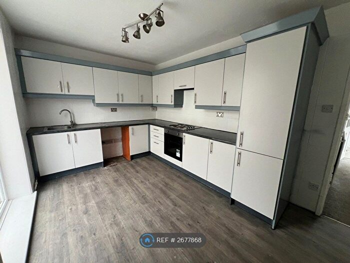 2 Bedroom Semi-detached House To Rent In Maple Avenue, Sunderland, SR3