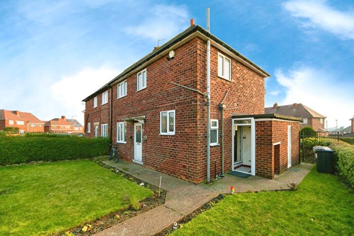 3 Bedroom Semi-Detached House For Sale In Merrill Road, Thurnscoe, Rotherham, S63