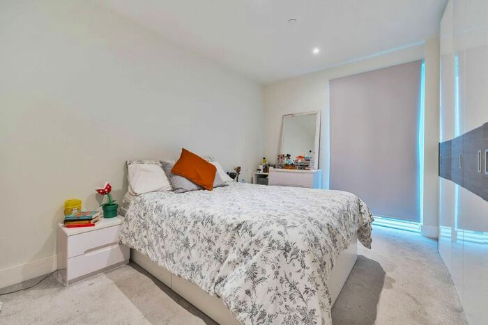 1 Bedroom Flat For Sale In Kidbrooke Park Road, Kidbrooke, London, SE3